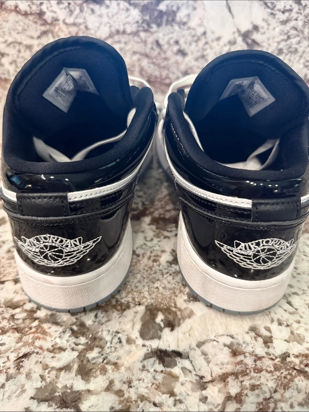 Nike Air Jordan 1 Low SE Concord sneakers